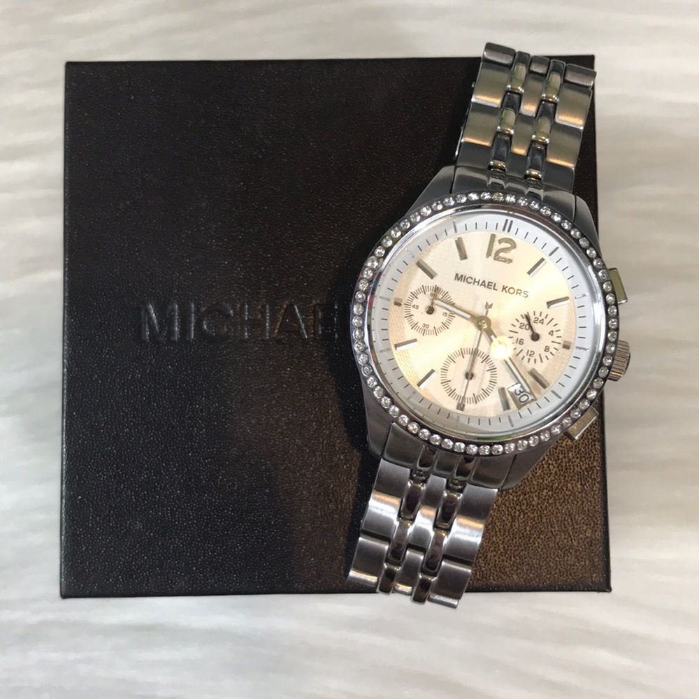 Michael Kors Rhinestone Watch - Picture 2 of 6